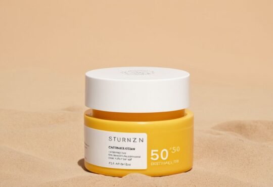 Die besten Tagescremes mit LSF 50 für optimalen Sonnenschutz und Hautpflege